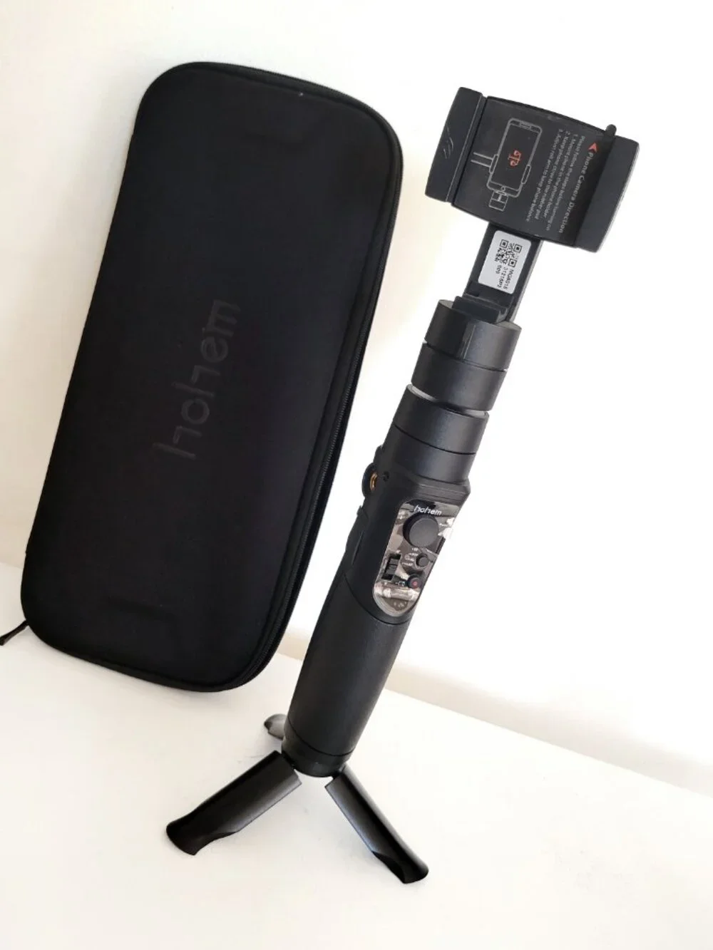 Hohem iSteady 3-Axis Gimbal Stabilizer For Vlogging